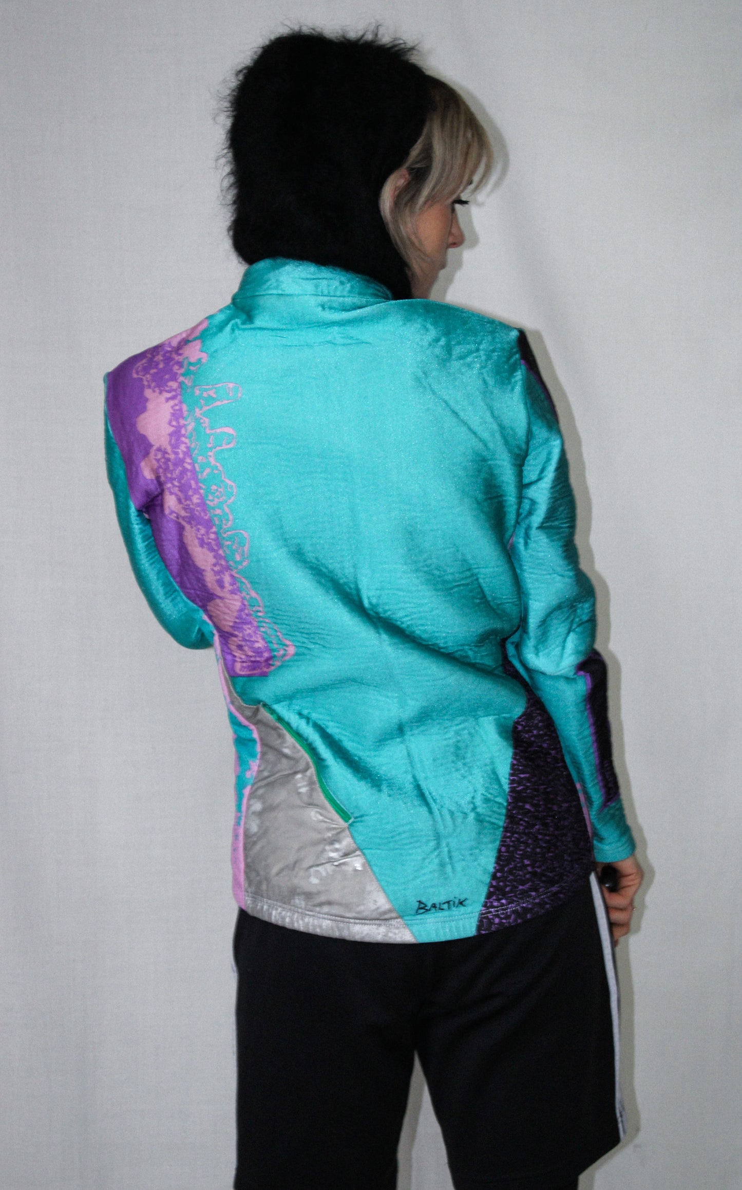 Turquoise Martinage Cycle Top