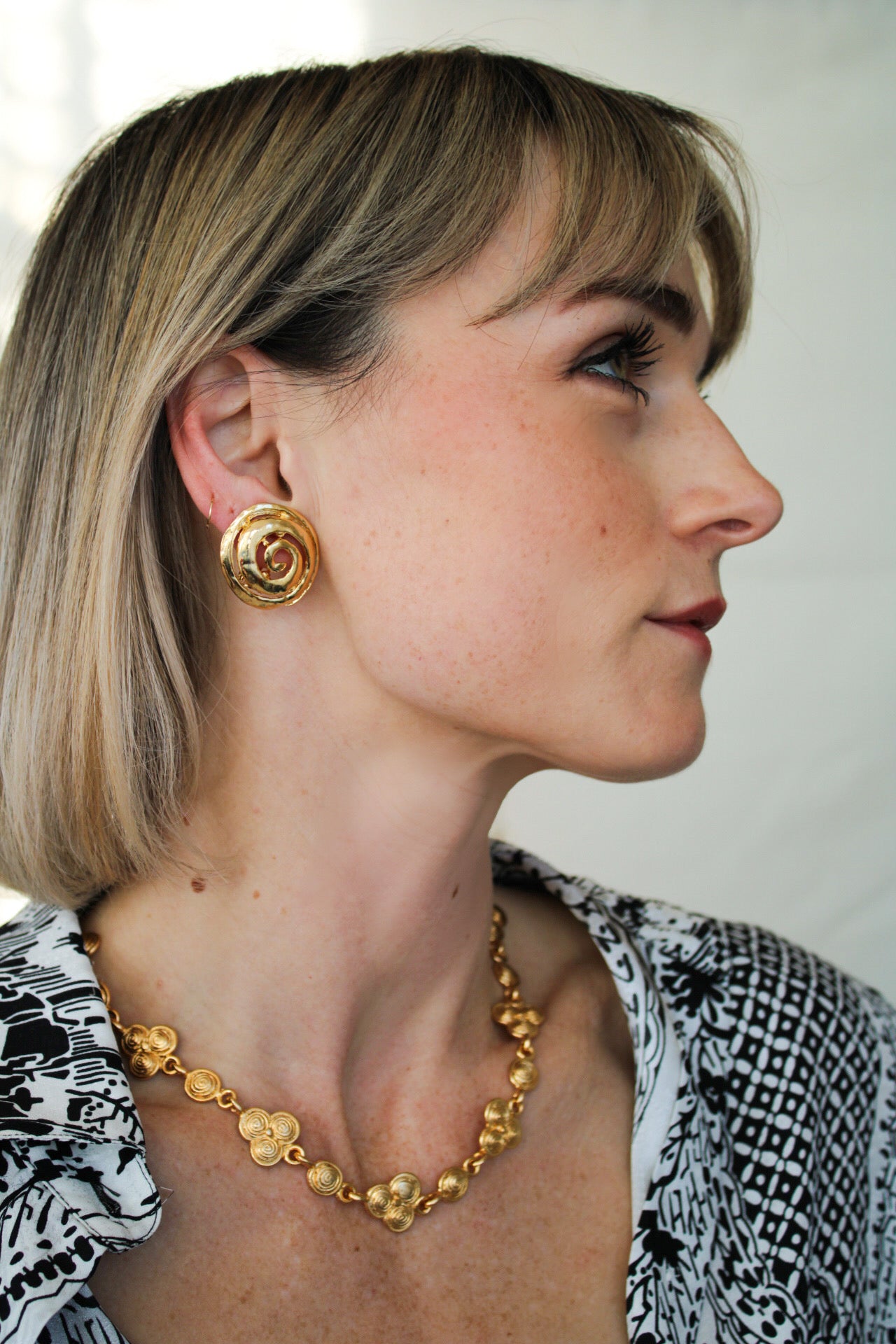 Swirl Clip-on Earring